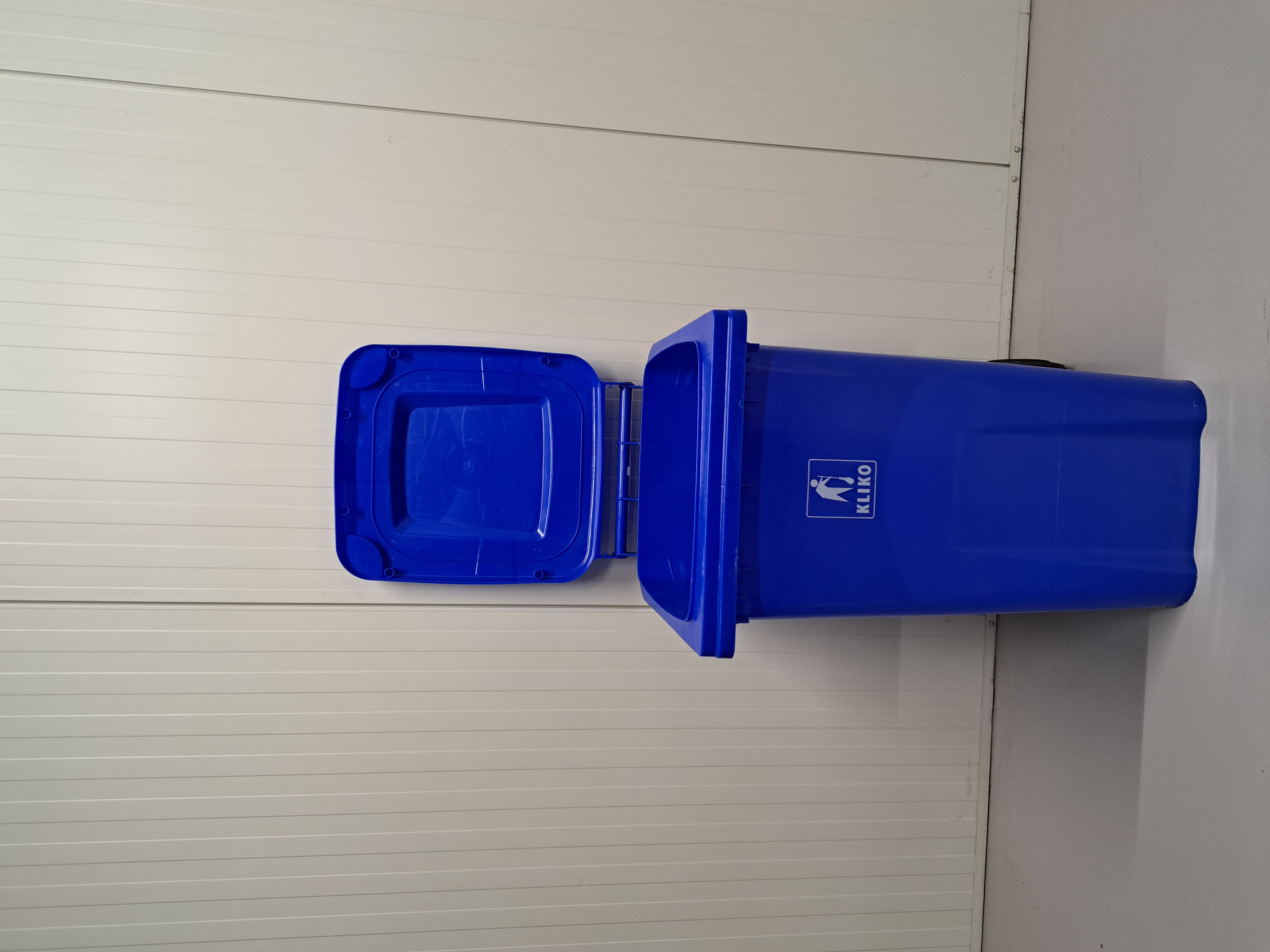 Tweedehands Neo 240 liter container blauw 